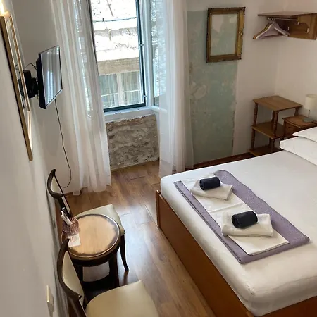 Casa de hóspedes Vicelic 3*